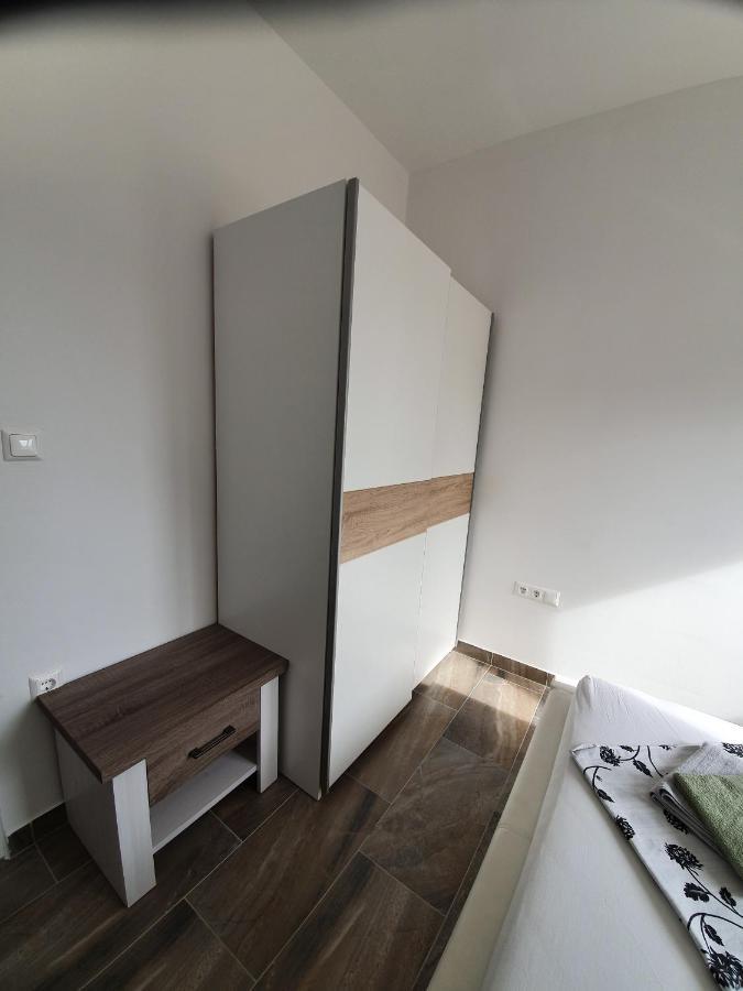 Apartments Ljubic Đảo Pag Ngoại thất bức ảnh